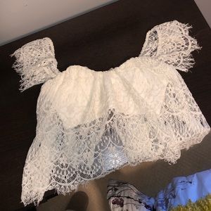 Lace Cropped White Top. Size M
